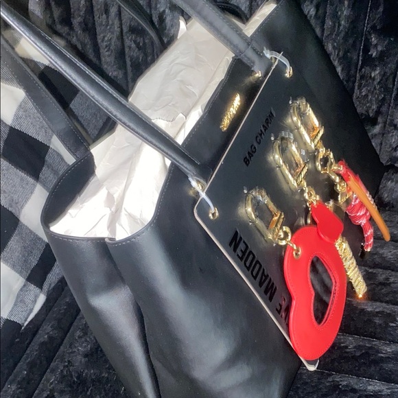 Steve Madden Black Tote with Bag-charm Set NWT - Picture 4 of 11